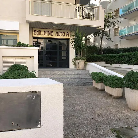 Apartment Familiar Leomar