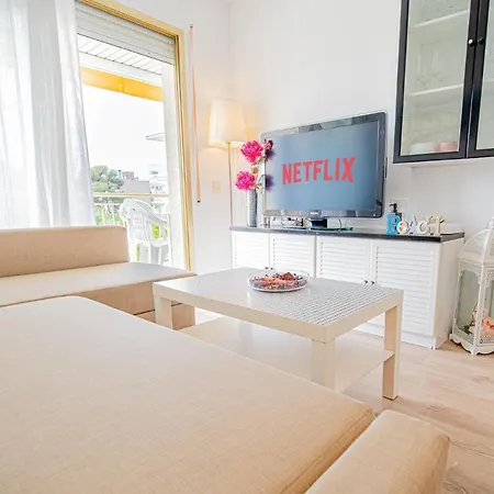 Apartment Familiar Leomar Salou