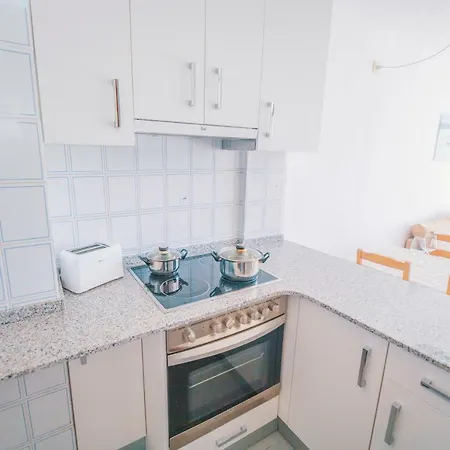 Apartment Familiar Leomar