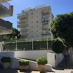 Familiar Leomar Salou